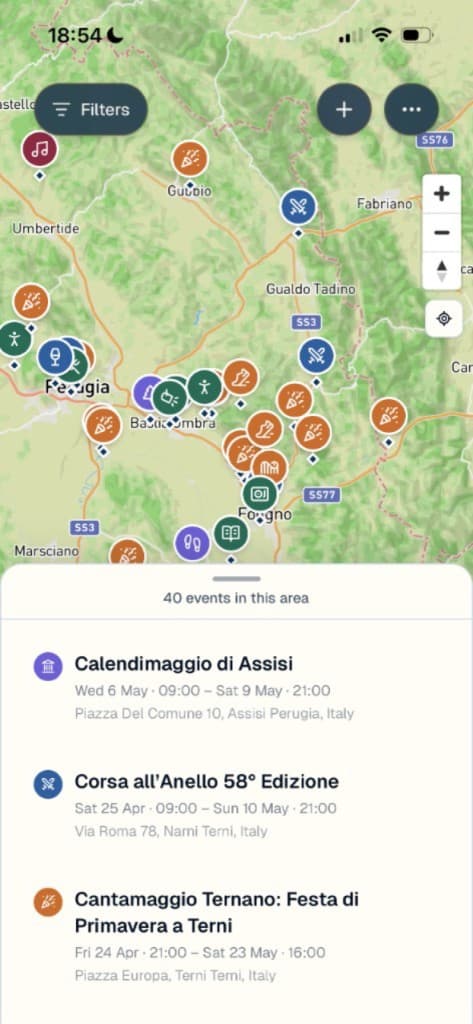 MiaMapa app showing events on a map and in a bottom sheet